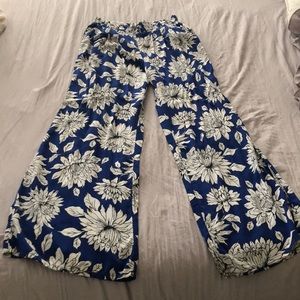 Flowy blue comfy casual pants